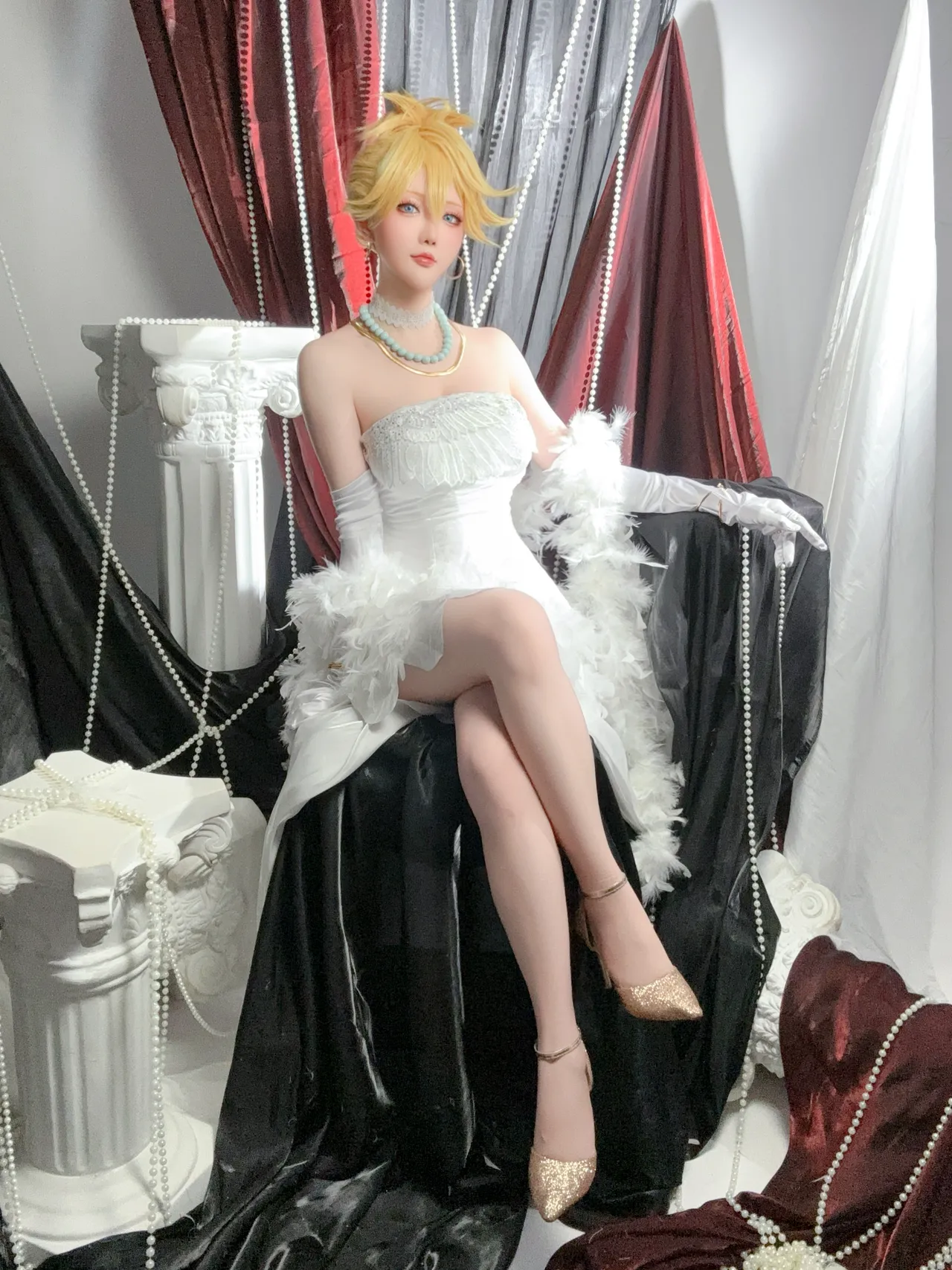 星之迟迟 - 吊带袜天使 潘迪礼服-erohere40.webp